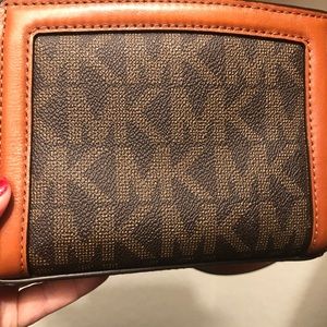 Michael Kors Crossbody